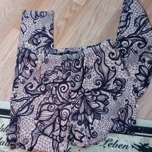 Lily by Firmiana Leggings